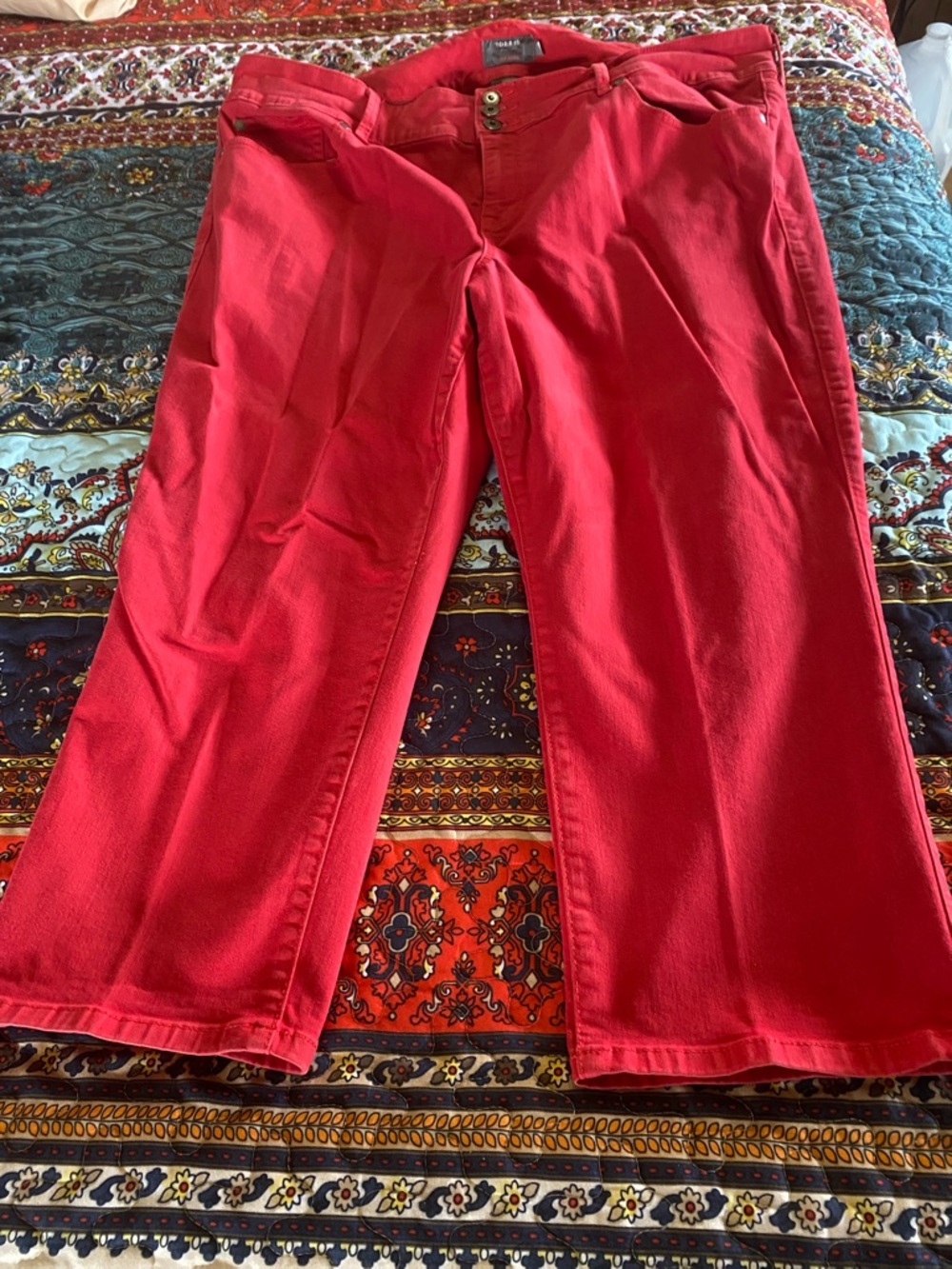 torrid Red Crop jeans - Super Soft women’s 24